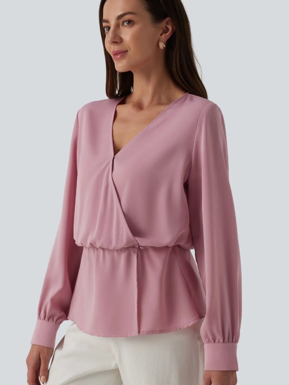 Halara Med Lilas Wrinkle Recovery Vneck Snap Button Crossover Long Sleeve Blouse